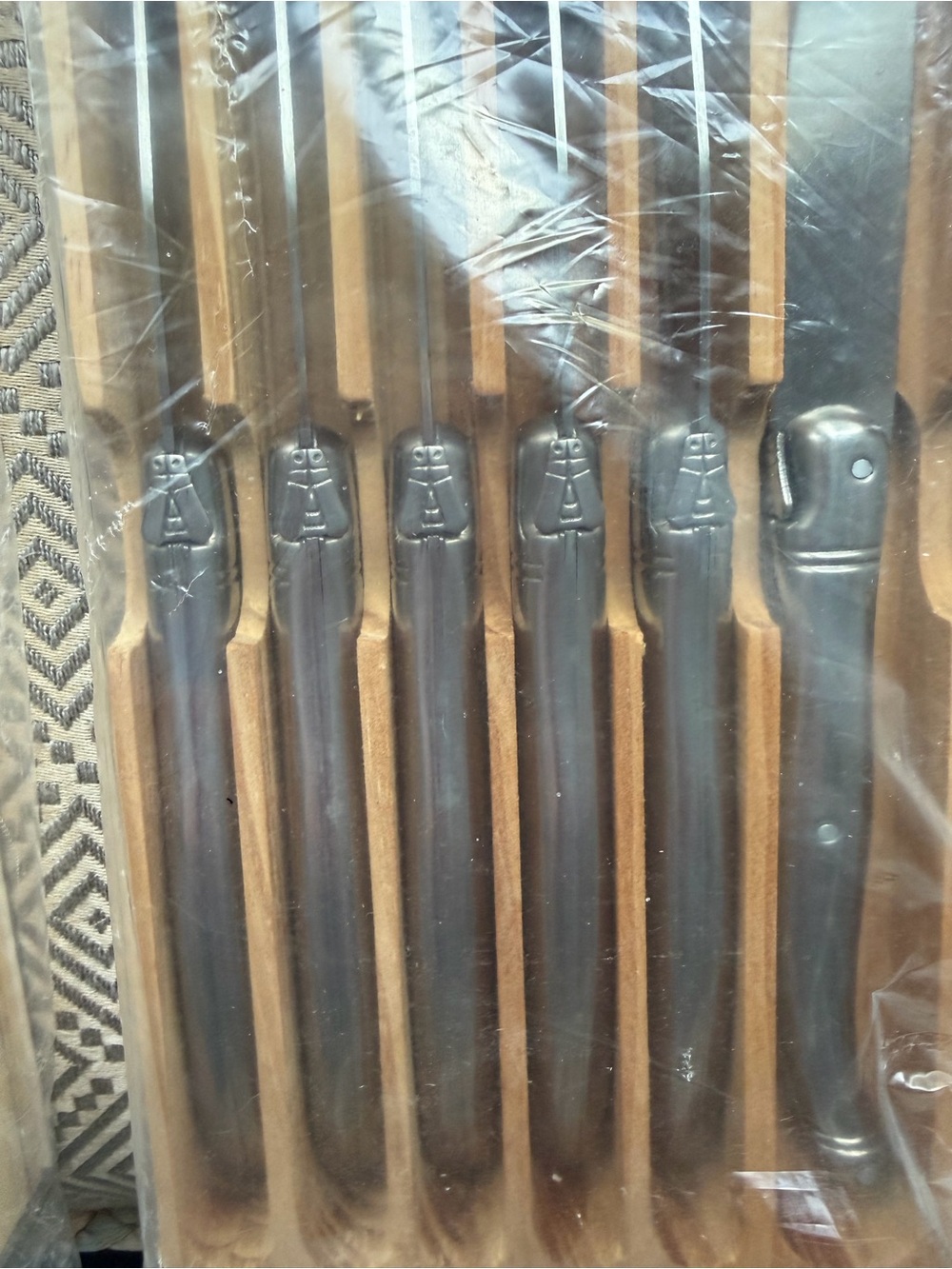 Barenthal 6 piece steak sets (2) Laguiole - Picture 4 of 8